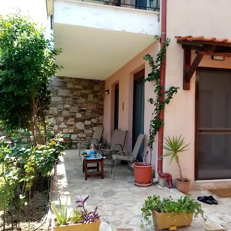 Apartment Mary's House Paliouri